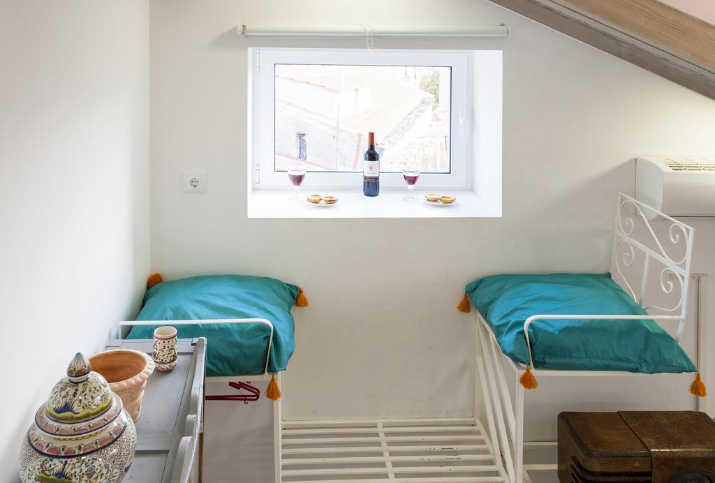 Joivy Alfama 35 Apartments Lisbon Exterior photo