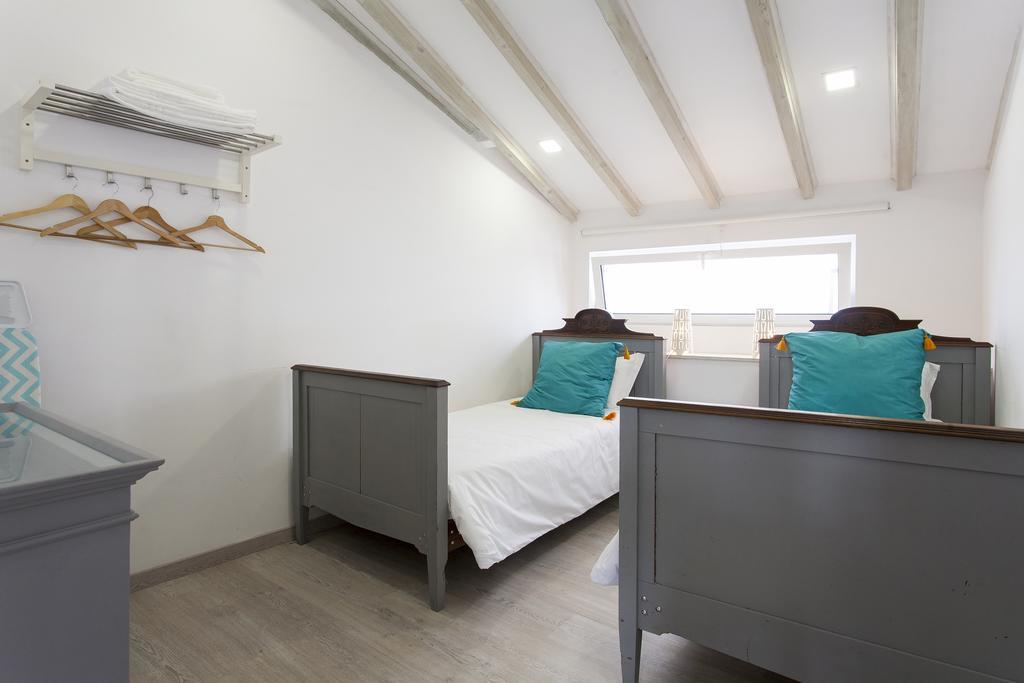 Joivy Alfama 35 Apartments Lisbon Exterior photo