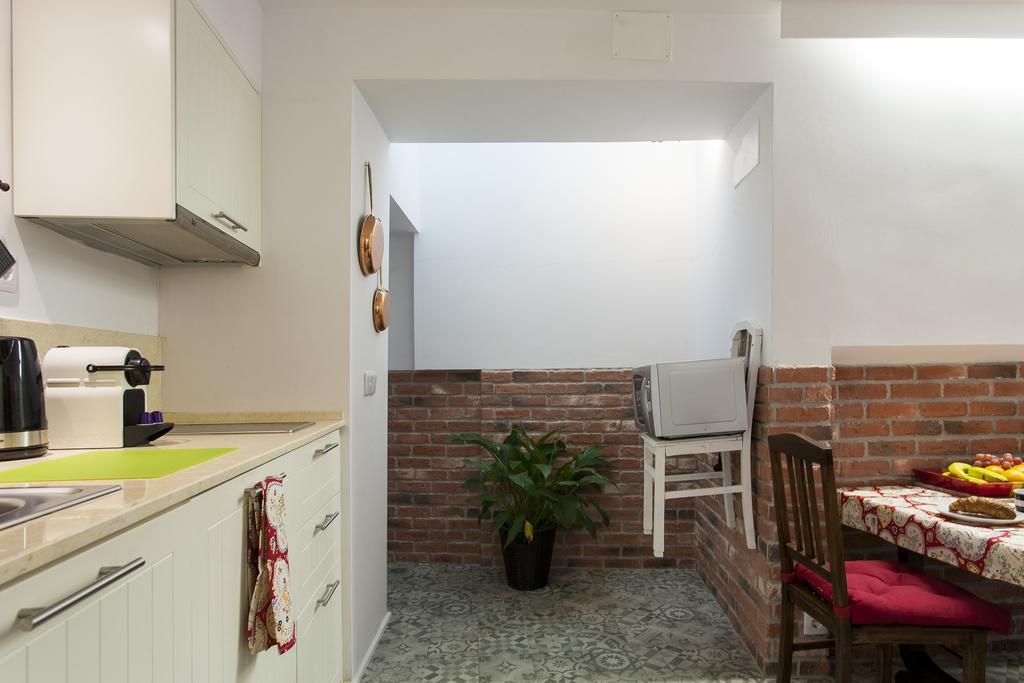 Joivy Alfama 35 Apartments Lisbon Exterior photo