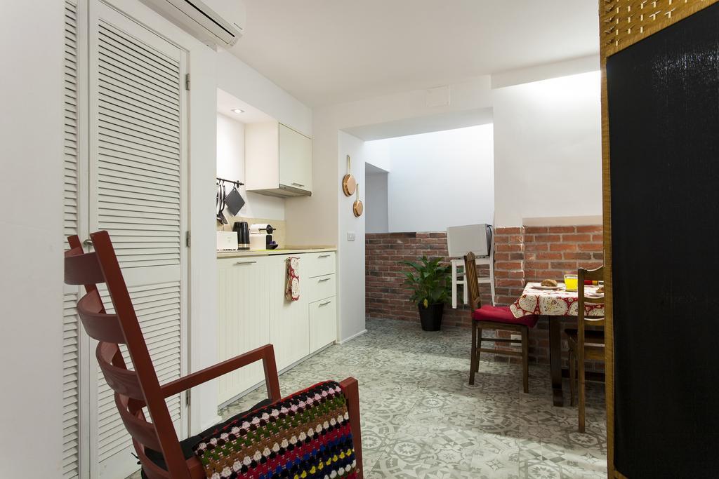 Joivy Alfama 35 Apartments Lisbon Exterior photo